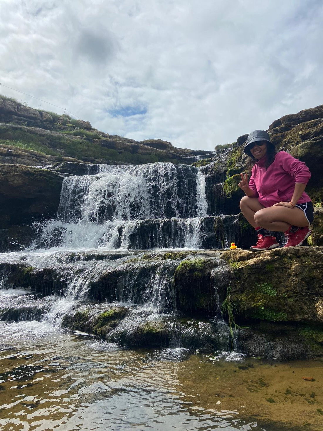 Cómo conseguir agua potable en la montaña de forma segura