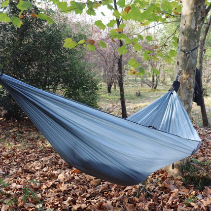 300X140Cm Single Camping Hammock Lightweight Parachute Hammock with 2 Tree Strap 2 Hooks Lightweight Portable Camping Hammock